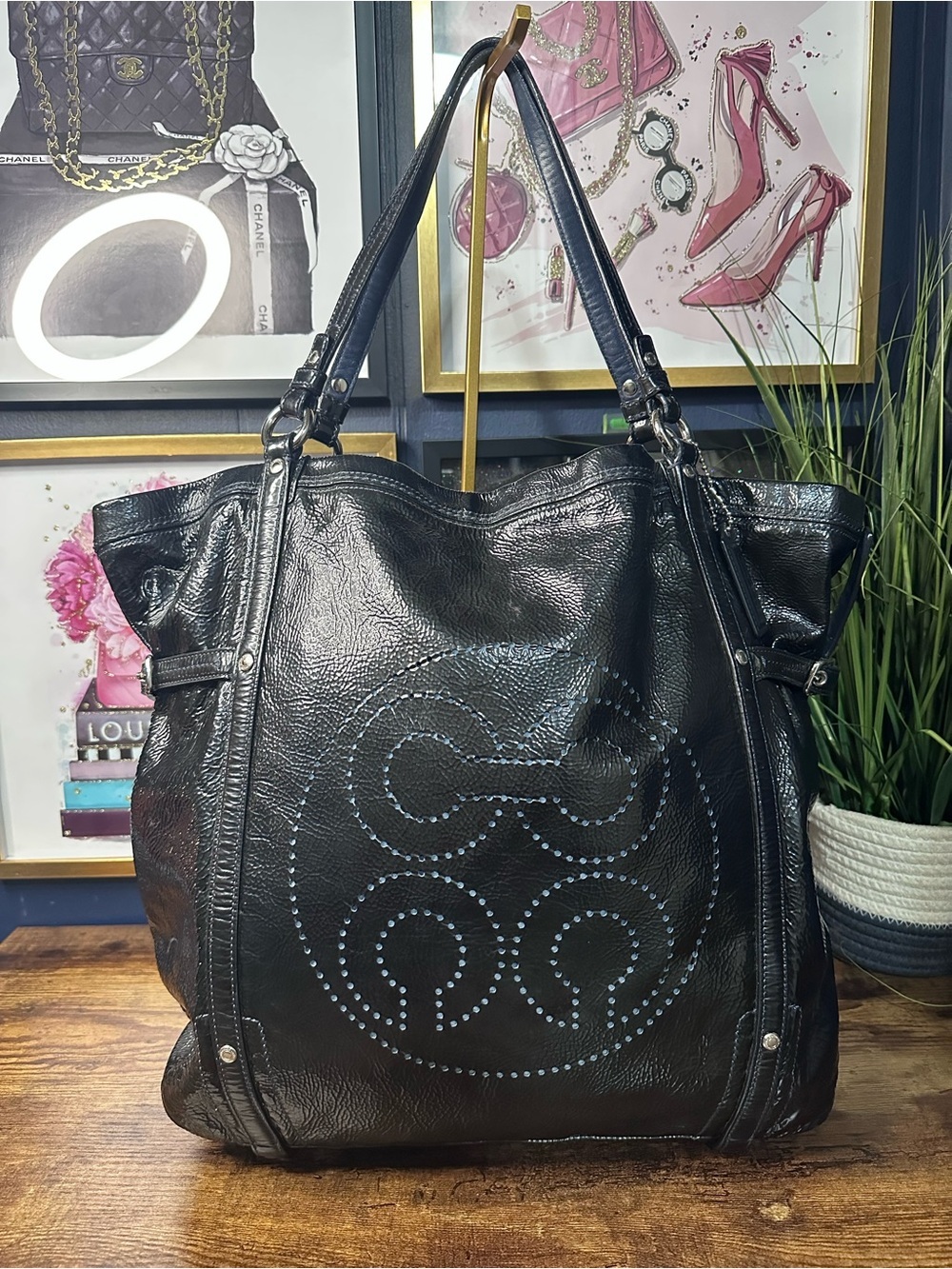 2011 Coach Audrey Andie Cinched Patent Leather Tote Navy Blue Large Shoulder Bag